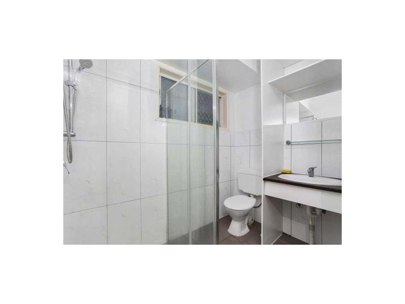 11 Simpson Ct, Rothwell QLD 4022