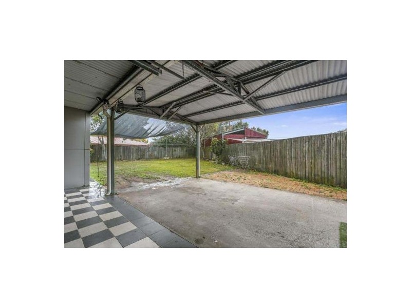 11 Simpson Ct, Rothwell QLD 4022