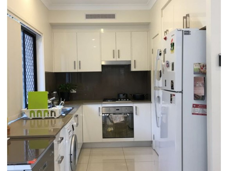 24/407 Warrigal Road, Eight Mile Plains QLD 4113