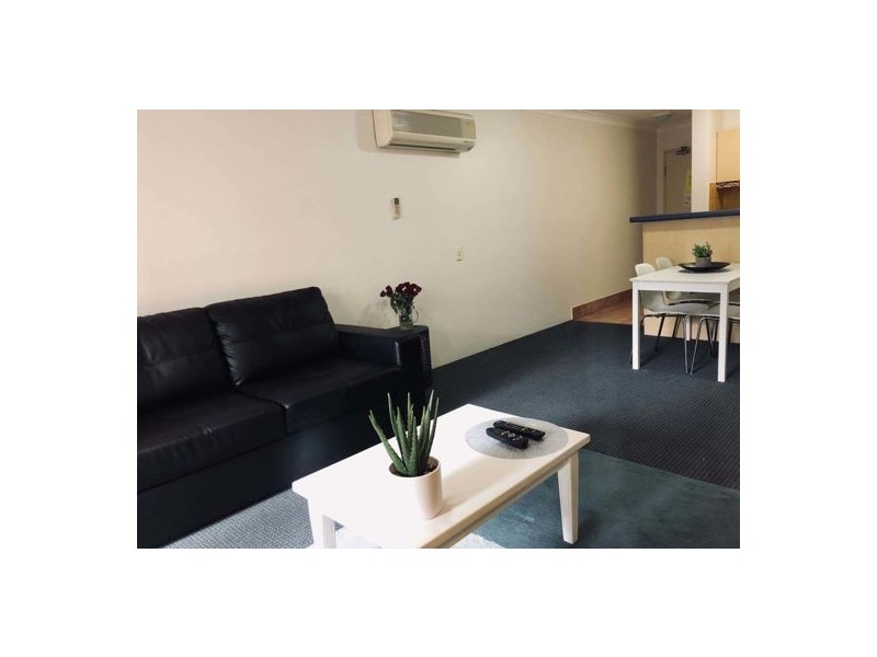 U2 11-17 Philip Avenue,, Broadbeach QLD 4218