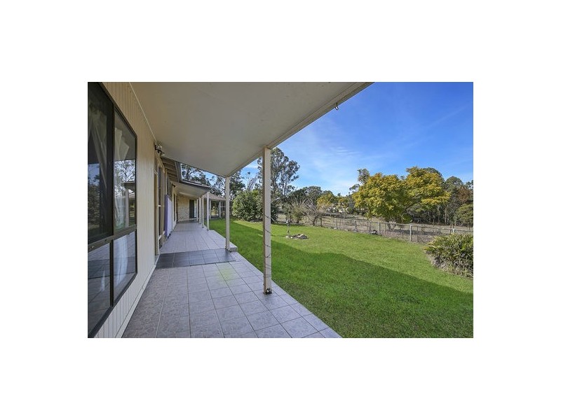 47 Talinga Drive, Park Ridge QLD 4125