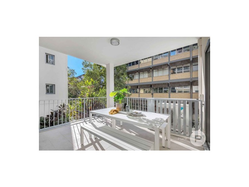 208/23 Robinson Place, Kelvin Grove QLD 4059