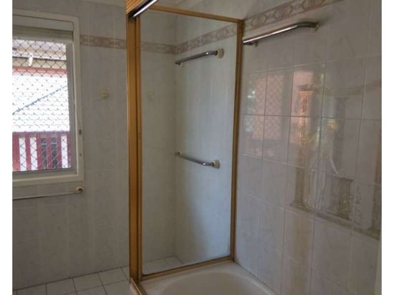 150A Chatswood Rd, Daisy Hill QLD 4127