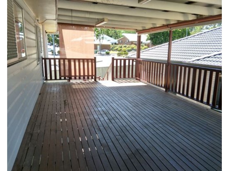 150A Chatswood Rd, Daisy Hill QLD 4127