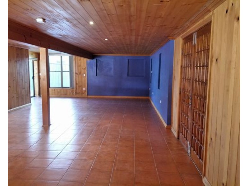 150A Chatswood Rd, Daisy Hill QLD 4127