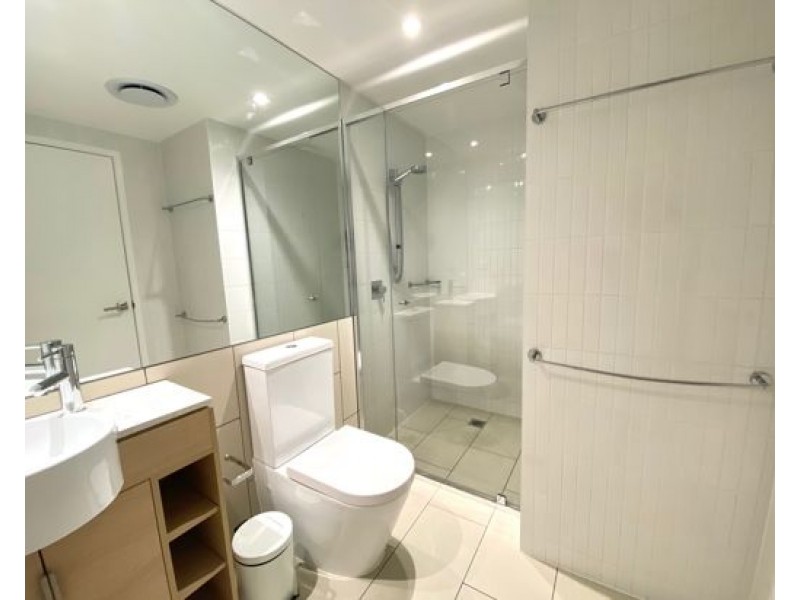 3402/2663 Gold Coast Highway, Broadbeach QLD 4218