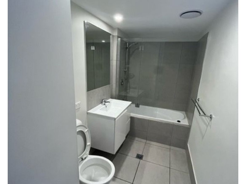 212 27 Webster Rd, Deception Bay QLD 4508