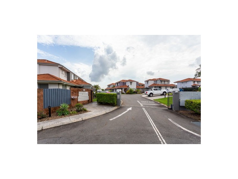 20 Federation Street, Wynnum West QLD 4178