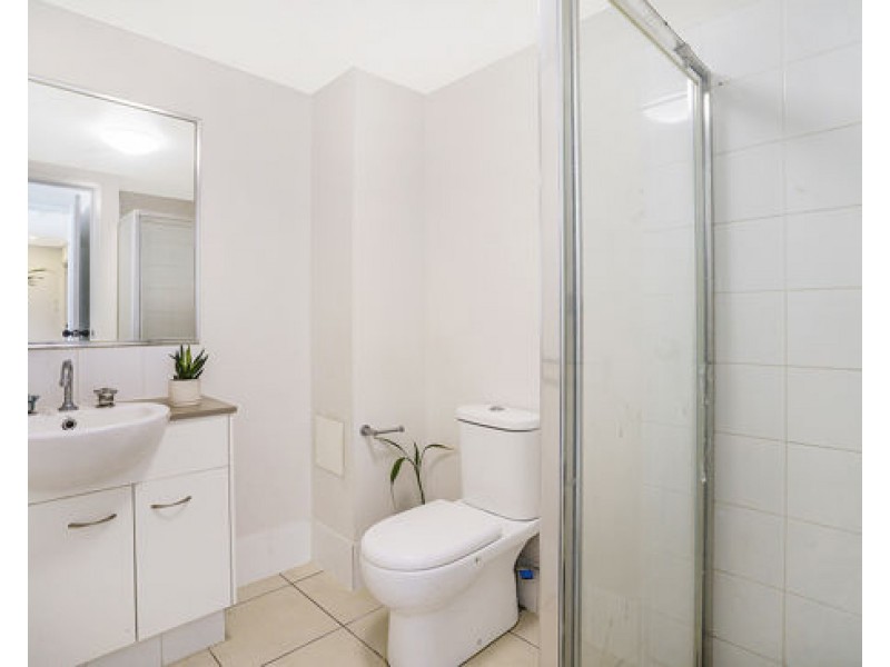 2 / 1-11 Gona Street, Beenleigh QLD 4207