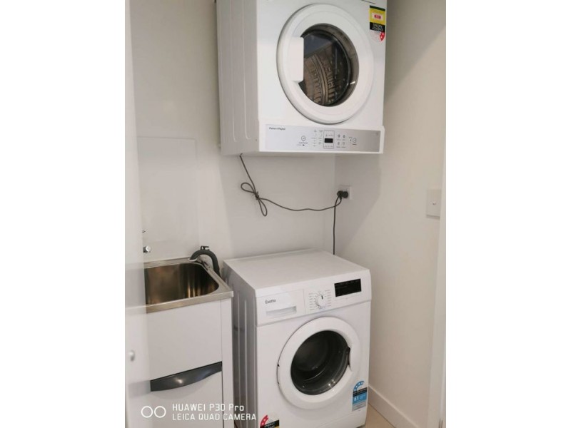 1701 1055 Ann Street, Newstead QLD 4006