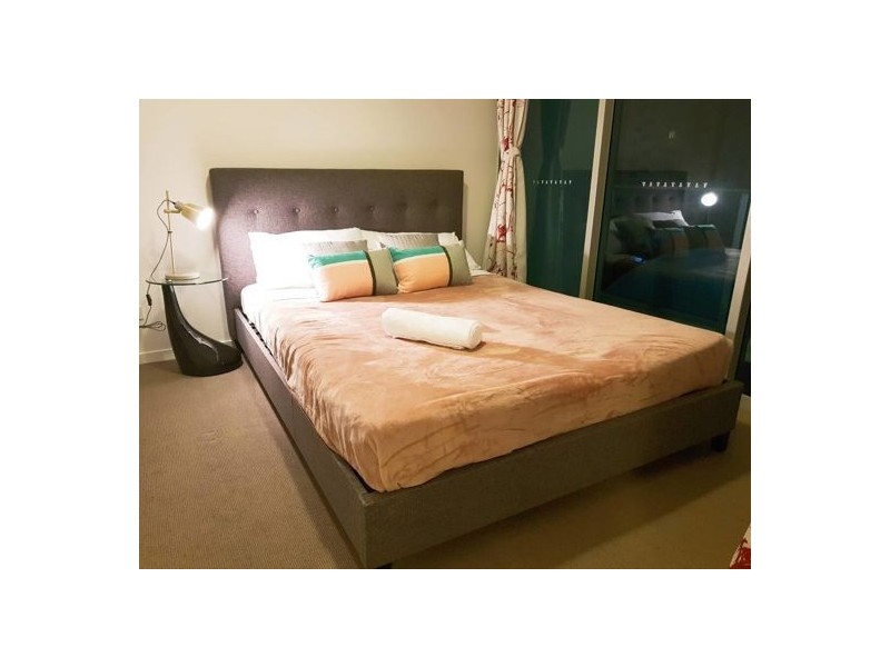 605 20 Labrador St, Labrador QLD 4215