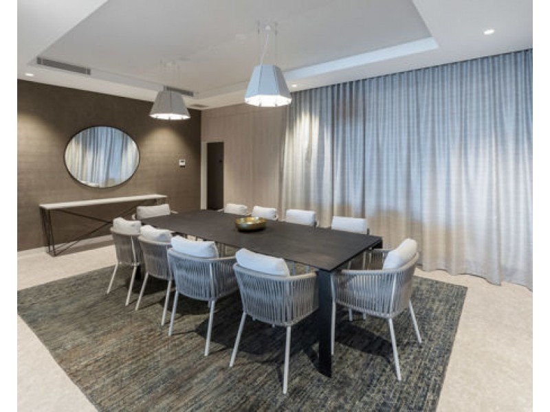 803/3 Northcliffe Terrace, Surfers Paradise QLD 4217