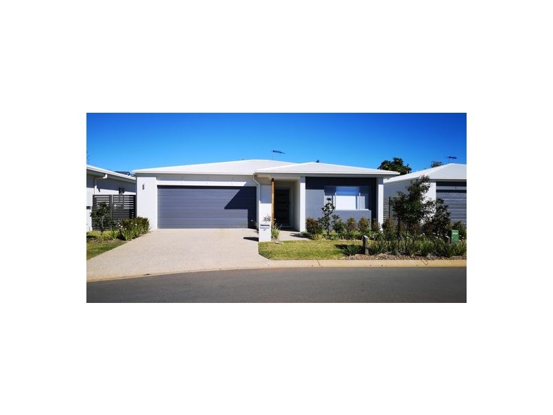 37 20 Salisbury street, Redland Bay QLD 4165