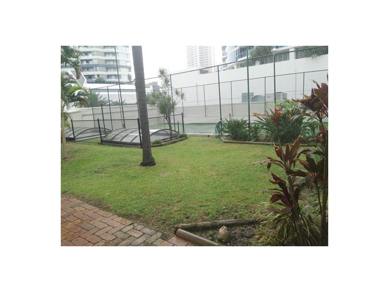 6/20 Orchid Ave, Surfers Paradise QLD 4217