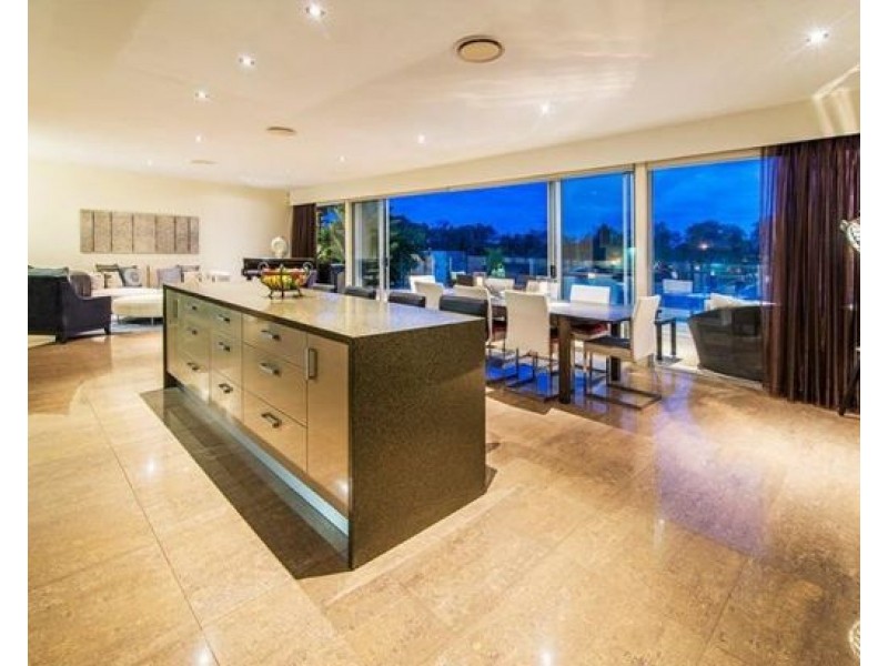 219 Stanhill Drive, Surfers Paradise QLD 4217