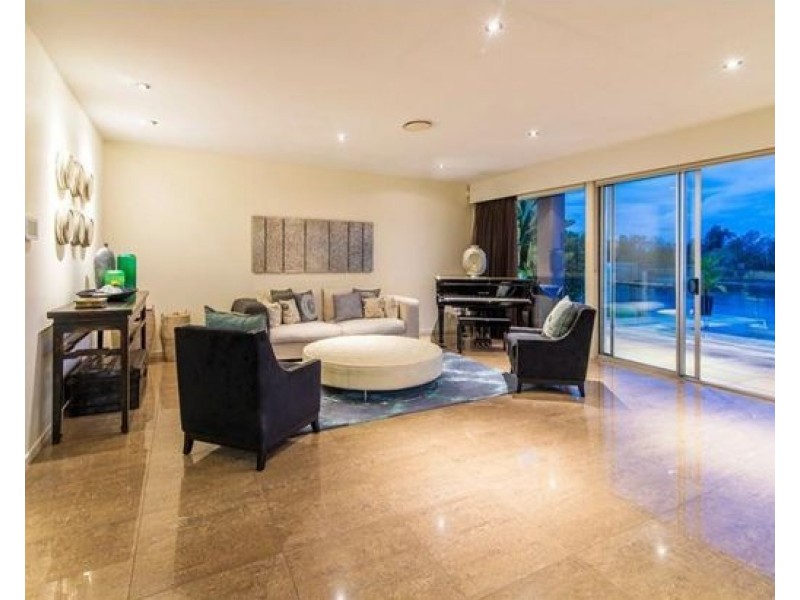 219 Stanhill Drive, Surfers Paradise QLD 4217