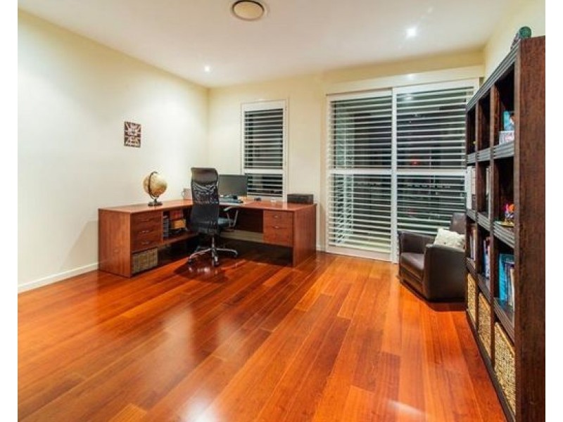 219 Stanhill Drive, Surfers Paradise QLD 4217