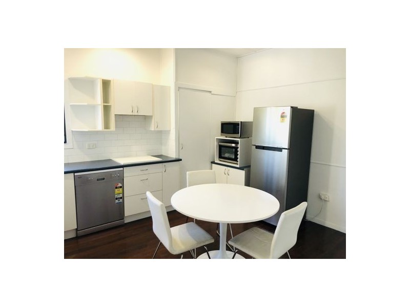 26 Rokeby Terrace, Taringa QLD 4068