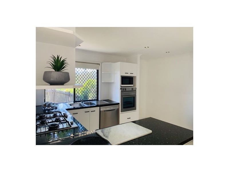 15 Leru Street, Mansfield QLD 4122