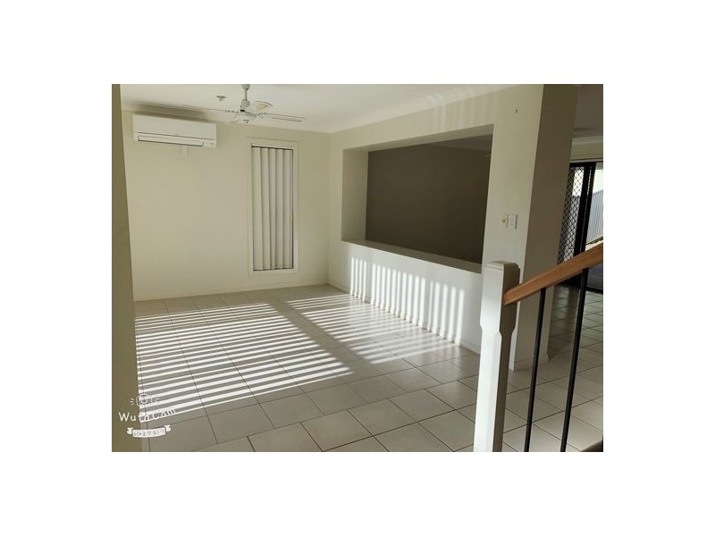73 Tiger Dr, Arundel QLD 4214