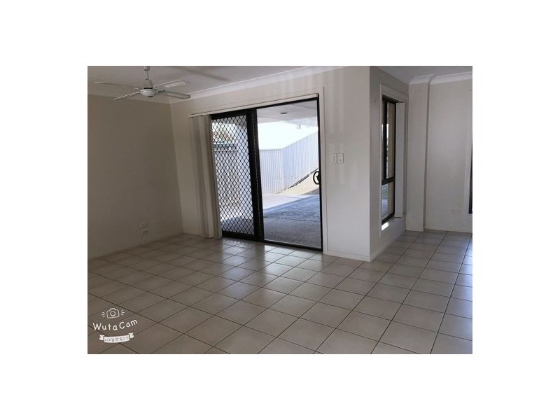 73 Tiger Dr, Arundel QLD 4214