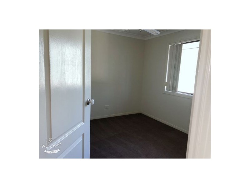 73 Tiger Dr, Arundel QLD 4214
