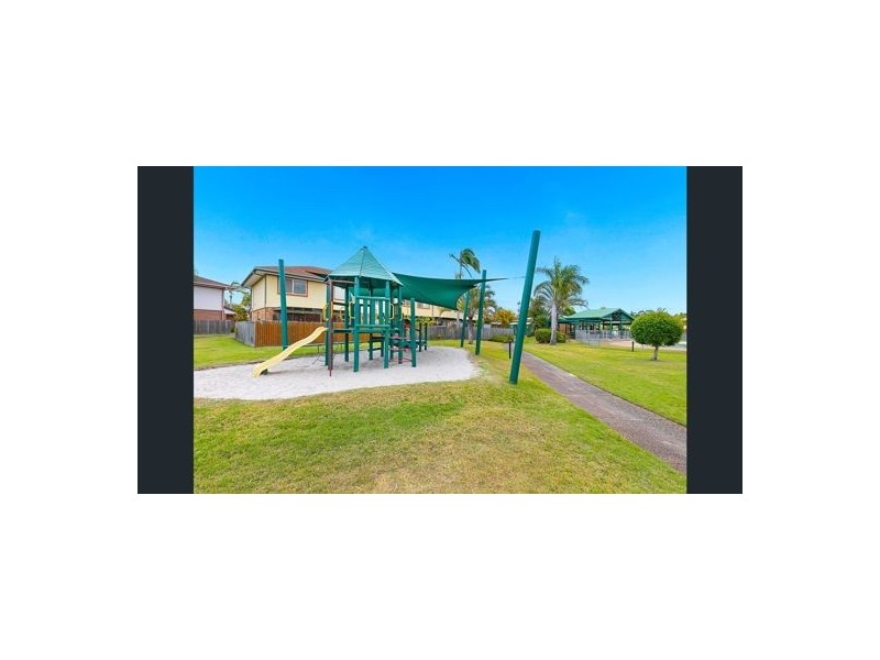 Unit 129 9 Bayside Court, Thorneside QLD 4158