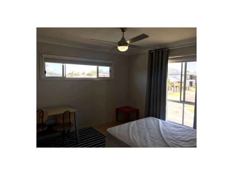 1 Sueby Close, Carseldine QLD 4034