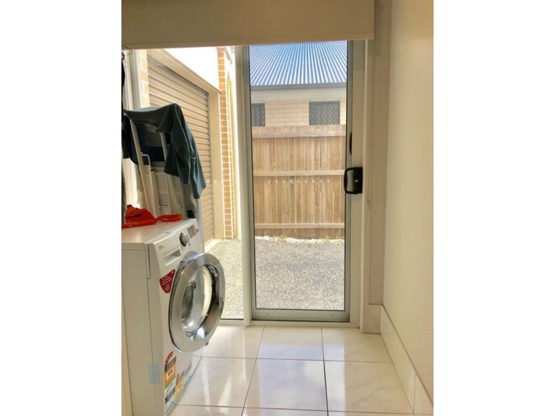 1 Sueby Close, Carseldine QLD 4034