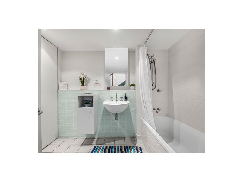 ID:20577126/50 Macquarie St, Teneriffe QLD 4005