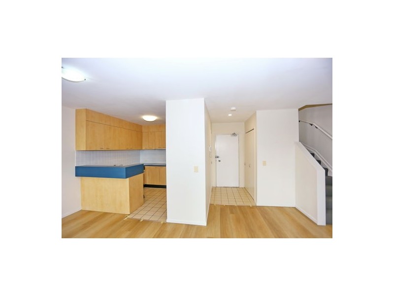 60 Sherwood rd, Toowong QLD 4066