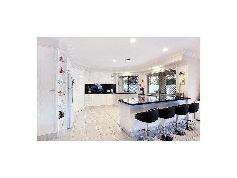 2 Key Largo, Clear Island Waters QLD 4226