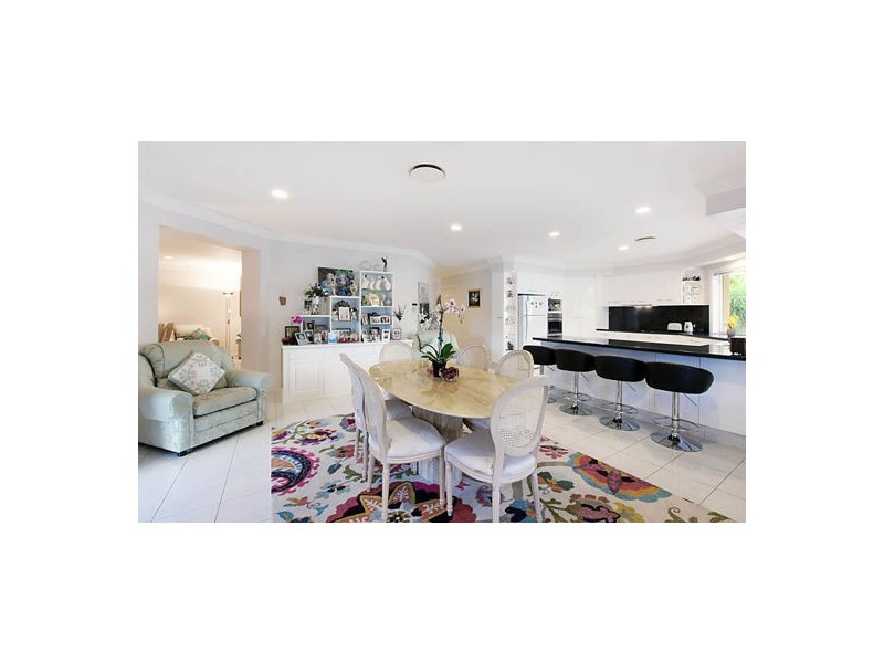 2 Key Largo, Clear Island Waters QLD 4226