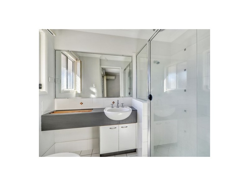 20 Federation Street, Wynnum West QLD 4178