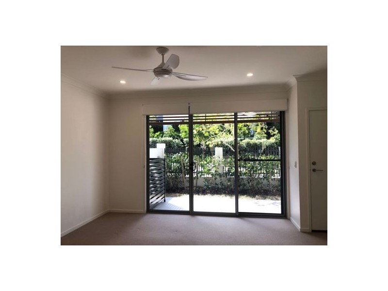 63/3031 The boulevard, Carrara QLD 4211
