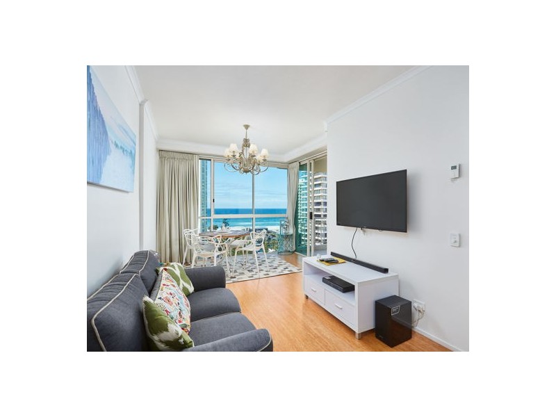 U901 46 – 52  Pacific Street, Main Beach QLD 4217