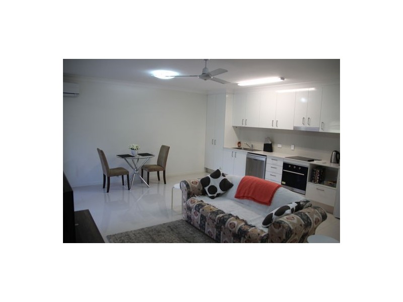 1/15 Lagonda St, Annerley QLD 4103