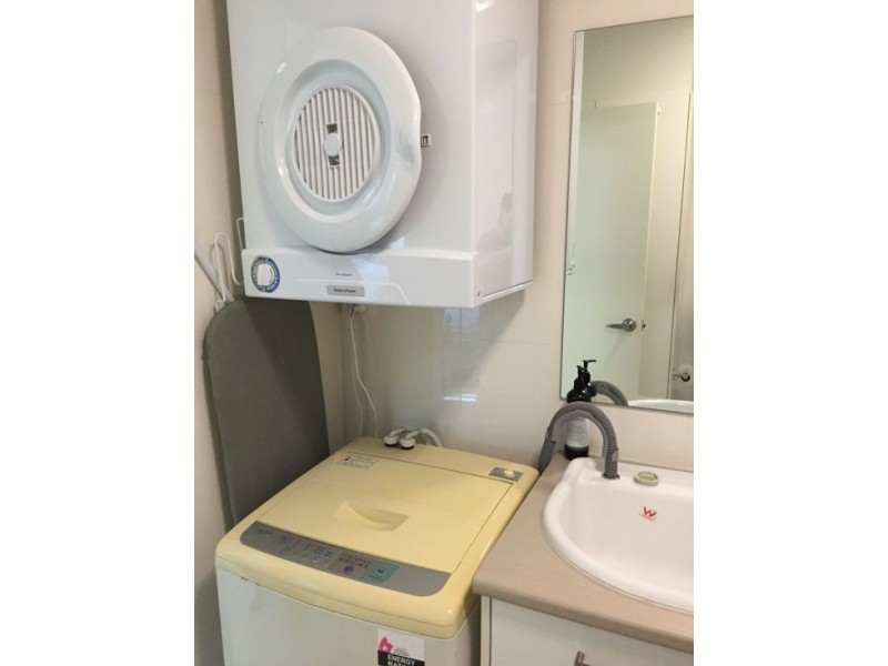 1/15 Lagonda St, Annerley QLD 4103