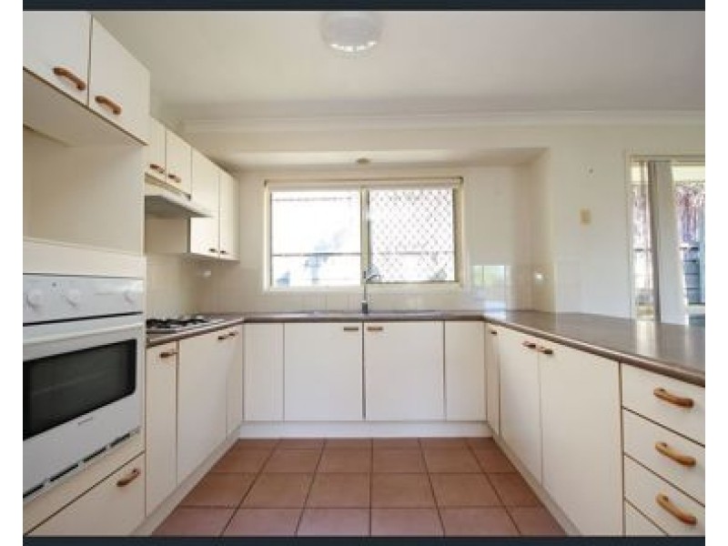 27 Shapcott Place, Runcorn QLD 4113