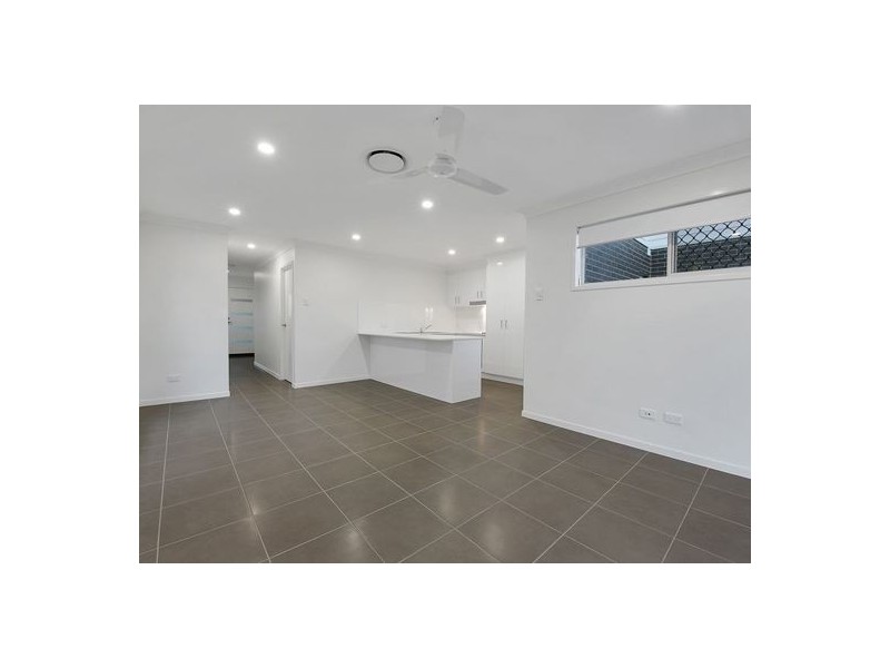 25 41 JAMES EDWARD STREET, Richlands QLD 4077