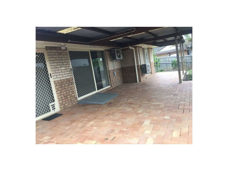 3/15 Erindale Close, Wishart QLD 4122