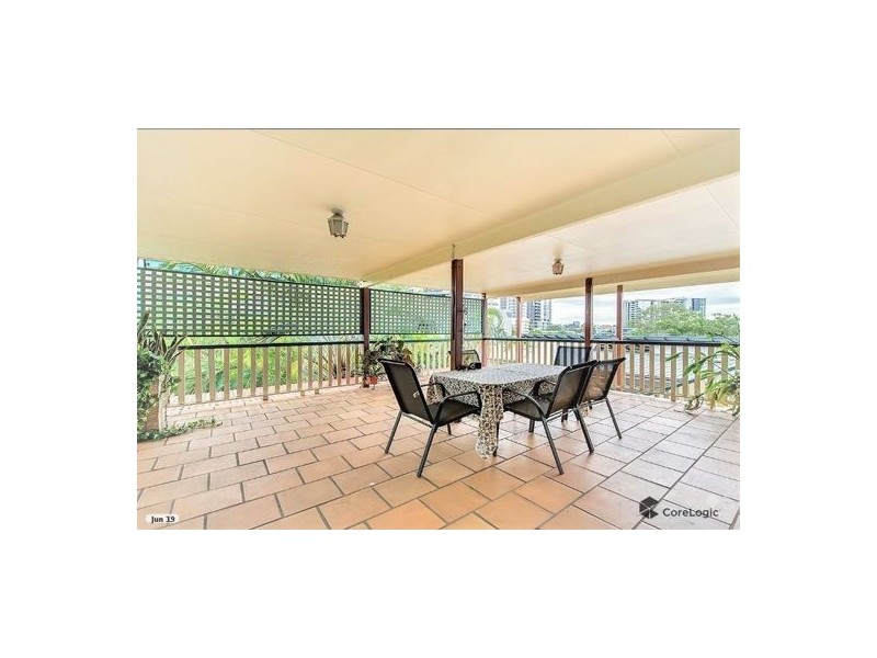 42 Macdonnell Street, Toowong QLD 4066
