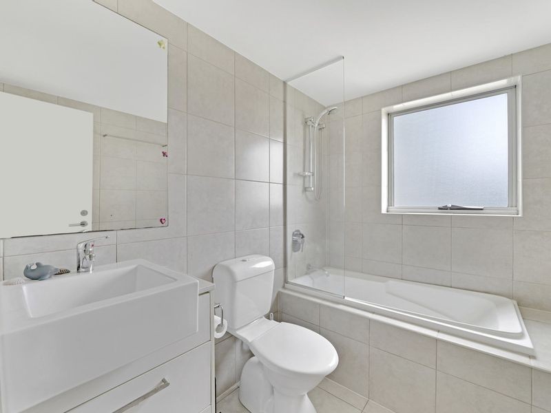 5206/12 Executive Drive, Burleigh Waters QLD 4220