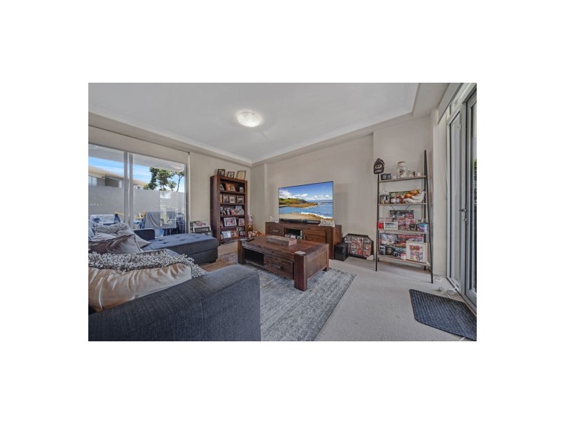 4206/12 Executive Dr, Burleigh Waters QLD 4220