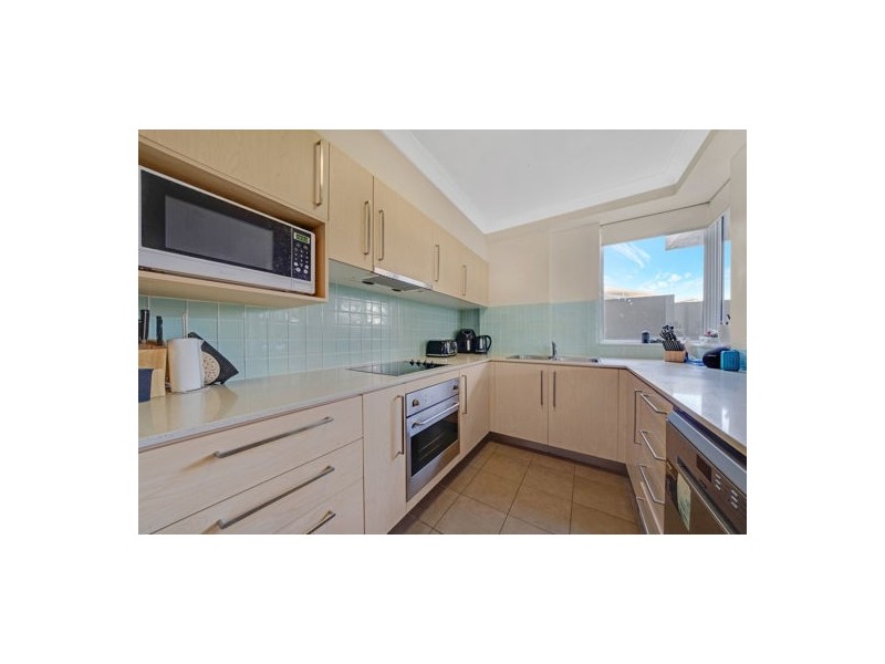 4206/12 Executive Dr, Burleigh Waters QLD 4220