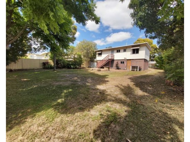 8 Dol St, Woodridge QLD 4114