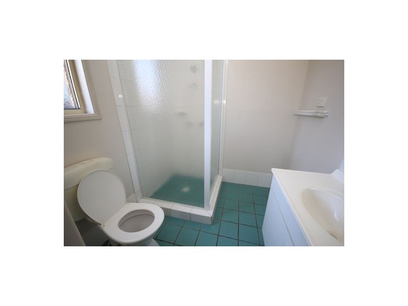 33 Highridge Rd, Springfield QLD 4300