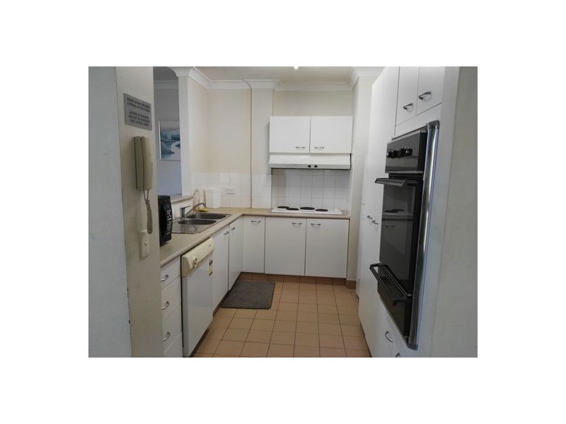 2/20 Orchid Ave, Surfers Paradise QLD 4217