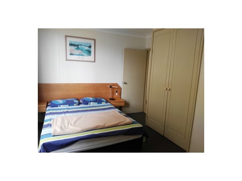 2/20 Orchid Ave, Surfers Paradise QLD 4217