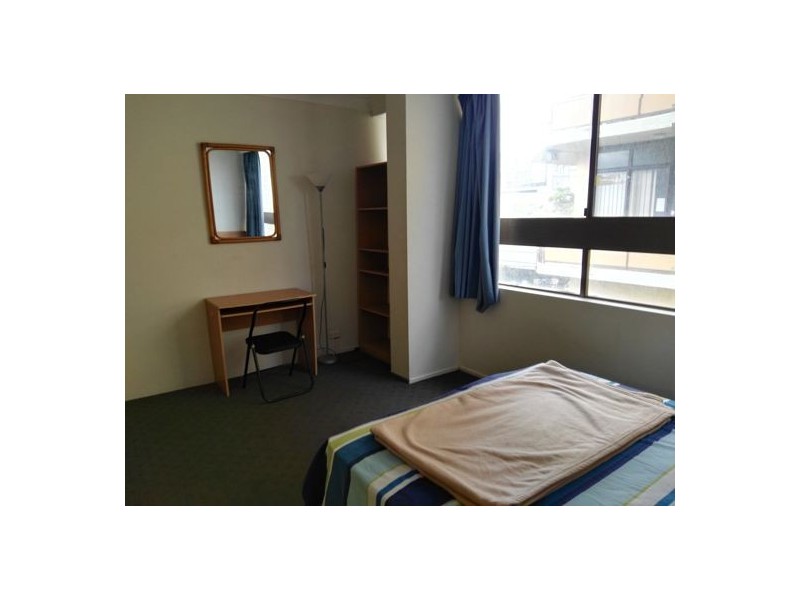 2/20 Orchid Ave, Surfers Paradise QLD 4217